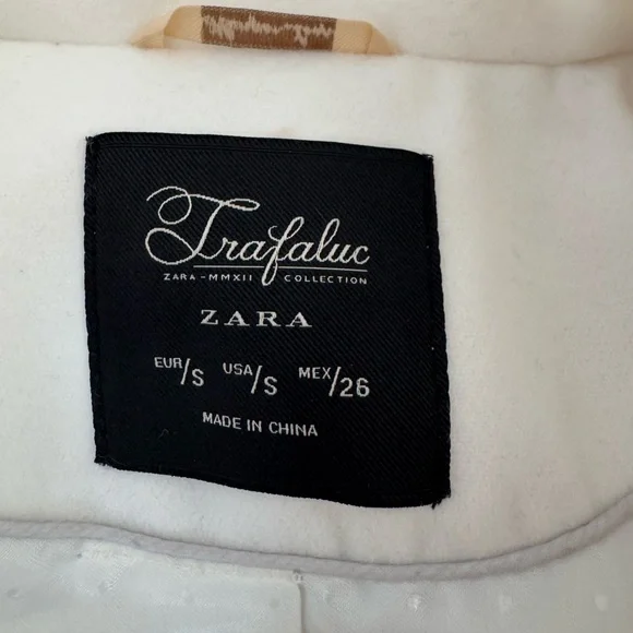 Zara white peacoat size S: Bust 36”, sleeve length 18”, shoulder to hem 34”. - Picture 7 of 11